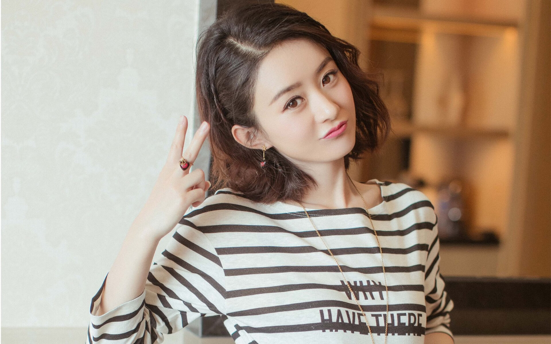 kaiyun-拉文增加中距离冲击制造罚球机会，拉文球员训练